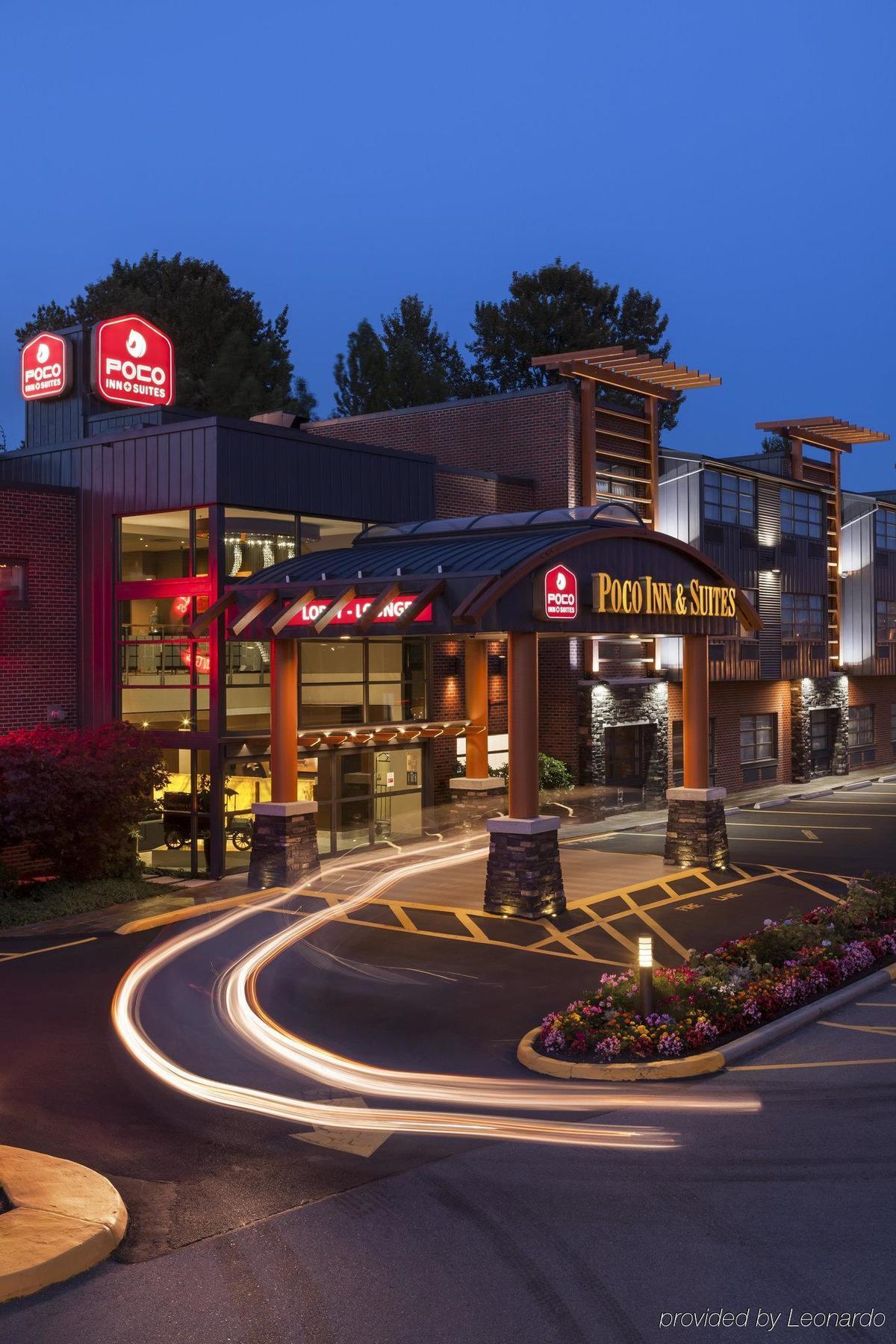 Poco Inn And Suites Hotel And Conference Center Port Coquitlam Extérieur photo